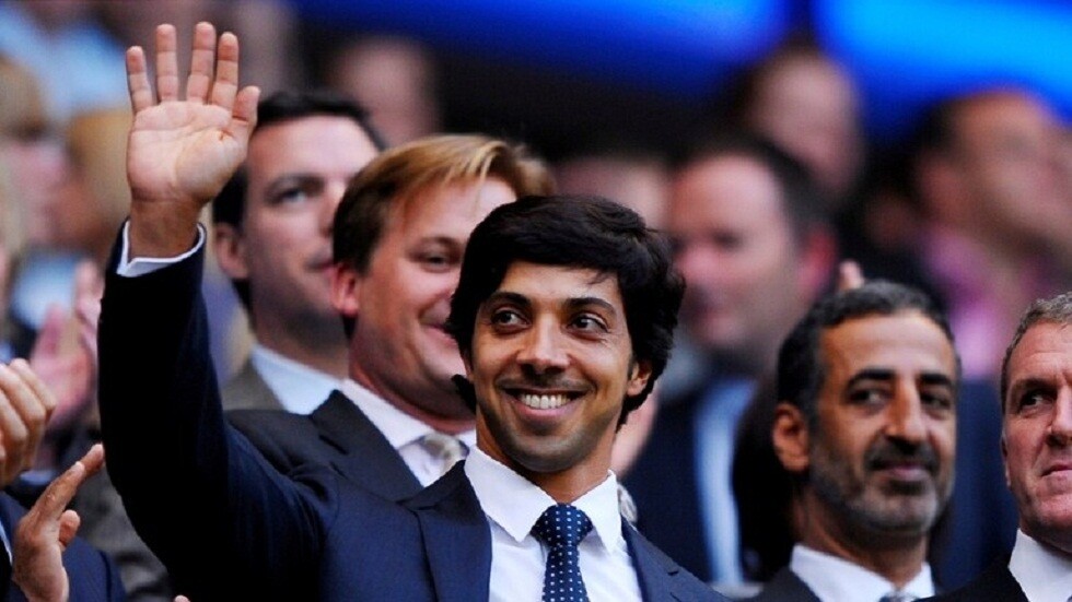 منظمة بريطانية تطلق حملة ضد مالك مانشستر سيتي بسبب الدور الذي تلعبه أبوظبي في حرب السودان