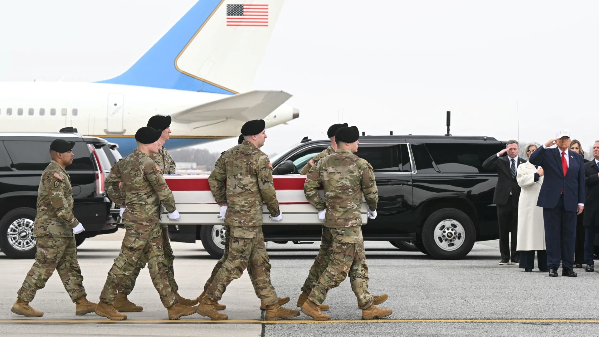 الجيش الأمريكي يقر بمقتل 13 وإصابة 365 في صفوفه منذ بدء الحرب على إيران