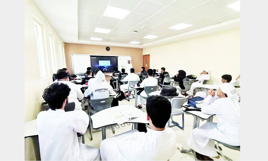 الشارقة للتعليم تمنح المدارس حرية تحديد آليات اختبارات نهاية الفصل الثاني عن بُعد