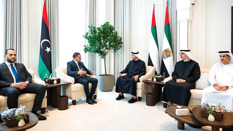 محمد بن زايد يستقبل الدبيبة وسط تحقيق بريطاني بشأن تدريب متمردي السودان في ليبيا