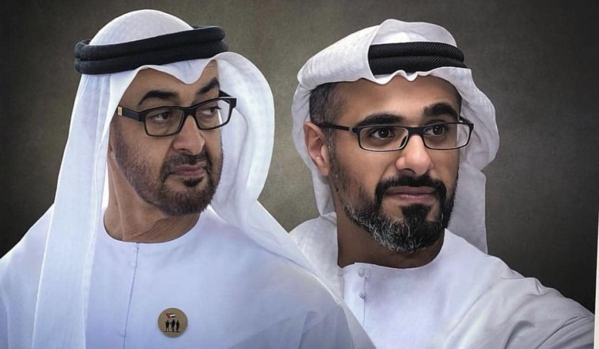 فايننشال تايمز: أبوظبي تمهد الطريق أمام خالد بن محمد بن زايد لخلافة والده