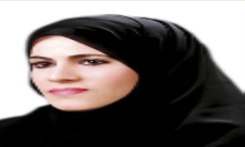 الأم صانعة التاريخ ومنجبة الأبطال