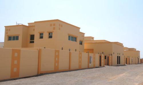 إنشاء وإحلال وصيانة 602 فيلا سكنية للمواطنين