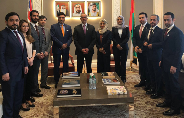 سيف بن زايد يزور سفارة الإمارات في بريطانيا بموقعها الجديد